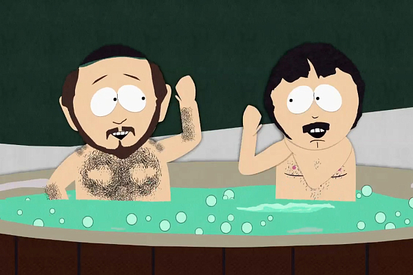 Два голых парня в горячей ванне 